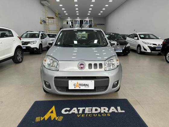 FIAT UNO 1.0 EVO VIVACE 8V FLEX 4P MANUAL